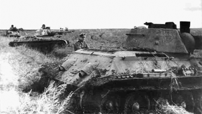 Танки Т-34, подбитые в районе Ахтырки