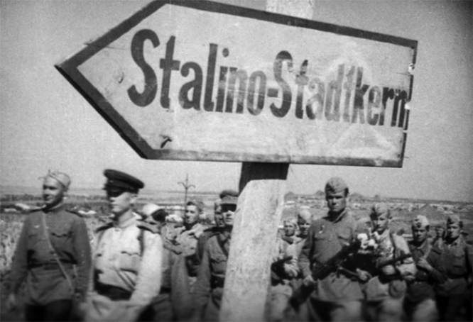 Части 50-й гвардейской дивизии входят в Сталино