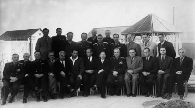 Государственная комиссия, руководившая подготовкой пусков Первого и Второго искусственных спутников Земли. 3 ноября 1957 г.