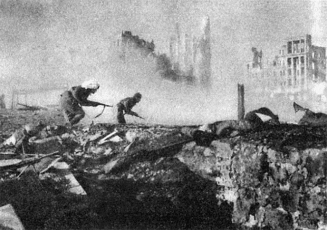 Контратаки стрелковых частей стали одним из основных средств удержания Сталинграда.