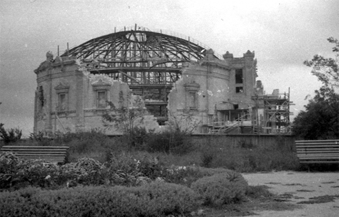 Здание Севастопольской панорамы, 1944 г.