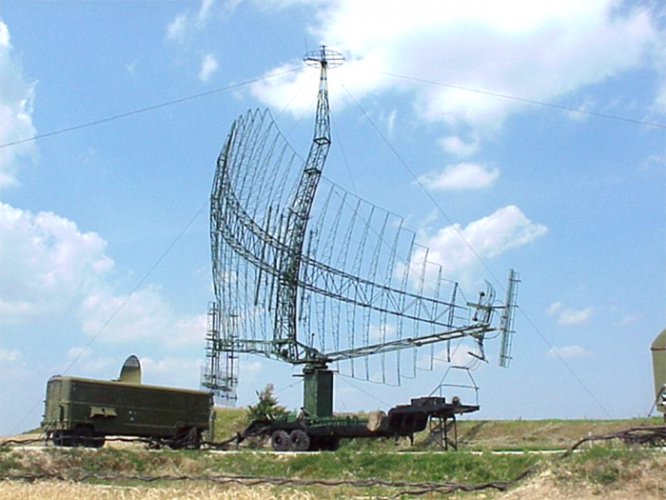 Советская мобильная двухкоординатная радиолокационная станция метрового диапазона волн.