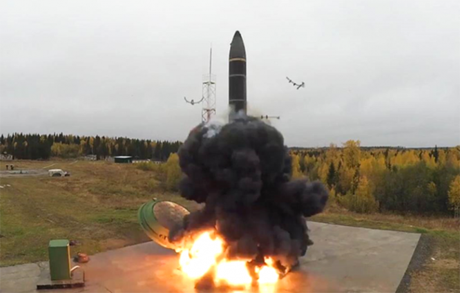 Пуск межконтинентальной баллистической ракеты «Тополь-М» на космодроме Плесецк, 30 сентября 2019 года.