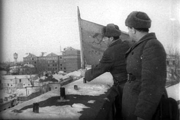 Центральная часть Курска освобождена от немецко-фашистских захватчиков. Бои продолжаются на окраинах города.