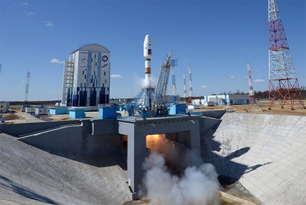 Старт ракеты-носителя «Союз-2.1а» с тремя российскими спутниками «Ломоносов», «Аист-2Д» и SamSat-218 с космодрома «Восточный»