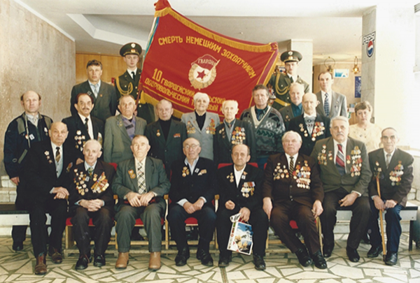 Ветераны 10-го Гвардейского Уральского добровольческого танкового корпуса