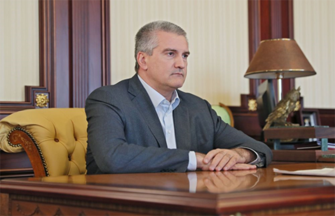  Глава Республики Крым Сергей Аксенов