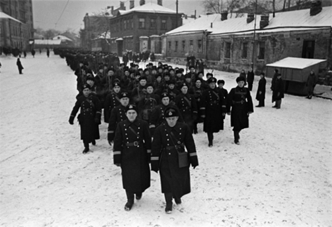 Морские пехотинцы прибыли для защиты Москвы
