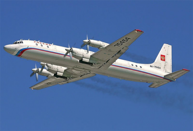 Пассажирский самолет Ил-18