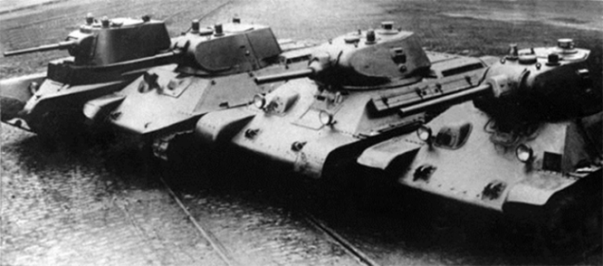 Довоенные танки производства завода № 183. Слева направо: БТ-7, А-20, Т-34-76 с пушкой Л-11, Т-34-76 с пушкой Ф-34