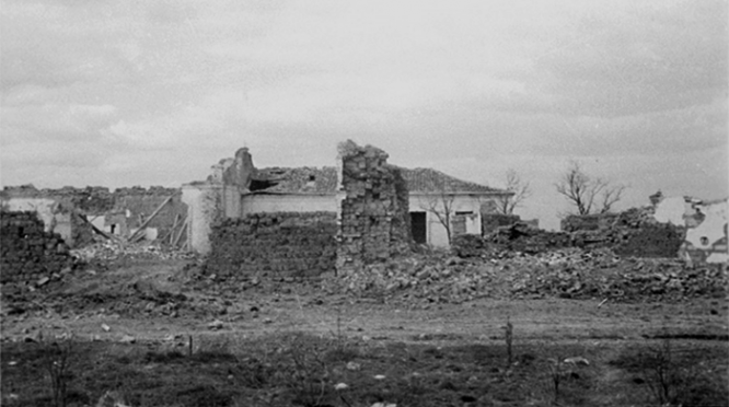 Разрушения в Армянске. 1944 г.
