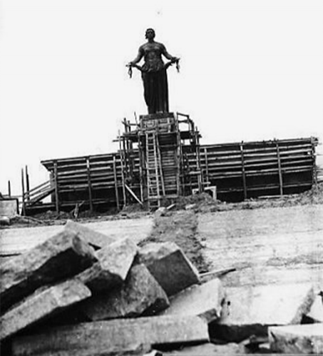 Строительство мемориального комплекса на Пискаревском кладбище. 1957 г.