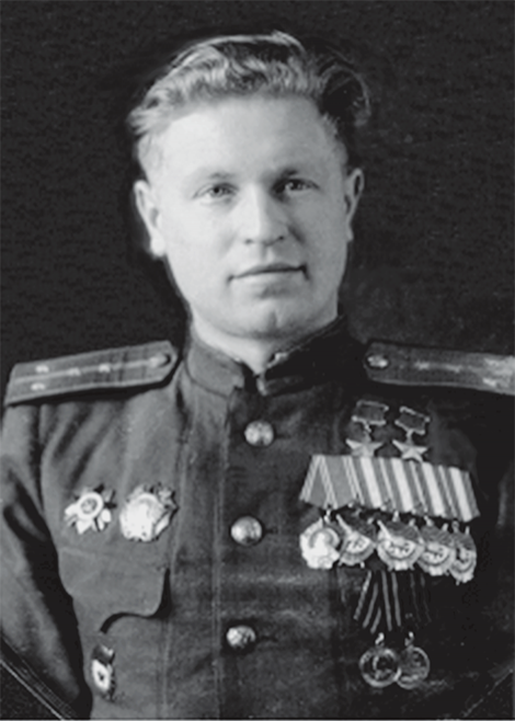 Анатолий Брандыс в 22 года стал дважды Героем Советского Союза.