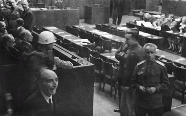 Ефим Лозовский снимал Нюрнбергский процесс