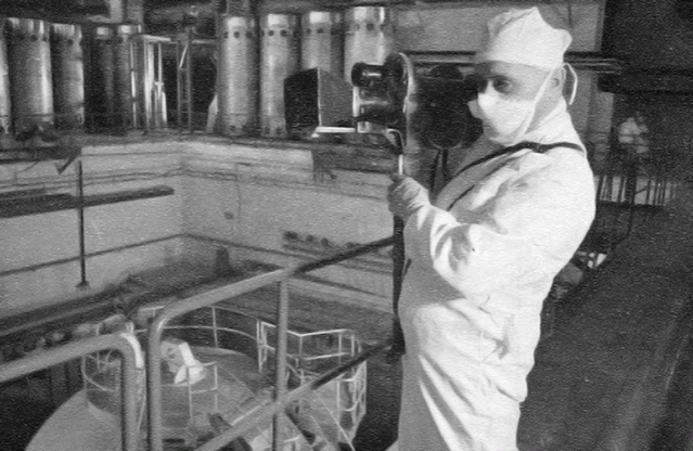 Ефим Лозовский первым начал съемки Дубненского центра ядерных исследований