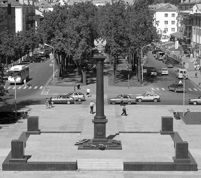 Мемориал «Великий Новгород – город воинской славы». Немалая заслуга в присвоении городу почетного звания принадлежит и воинам 364-й стрелковой дивизии